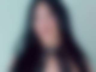 EmmaSaenz's Live Sex Cam Show