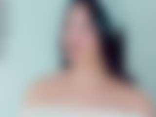 EmmaSaenz's Live Sex Cam Show