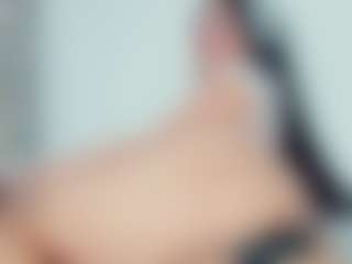 EmmaSaenz's Live Sex Cam Show
