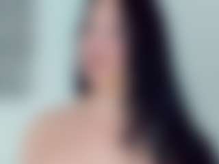 Live cam show with EmmaSaenz - Uk on Camsoda | colombia