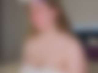 Live cam show with Megan - Role Play on sexytreat.net