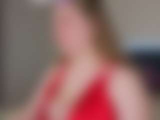 Live cam show with Megan - Body Massage on Latina Girls