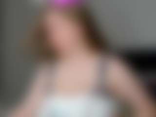 Live-Cam-Show mit Megan - Camel Toe auf Camsoda