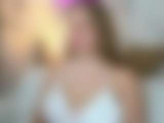 Live cam show with Megan - Green Eyes on Camsoda