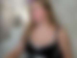 Live cam show with Megan - Green Eyes on Soda Cam