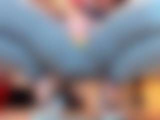 100for_Instant_SQUIRT's Live Sex Cam Show