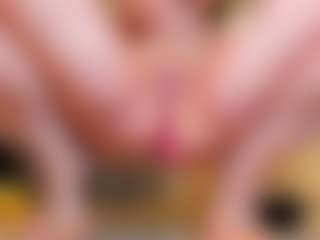 100for_Instant_SQUIRT's Live Sex Cam Show
