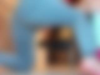 100for_Instant_SQUIRT's Live Sex Cam Show