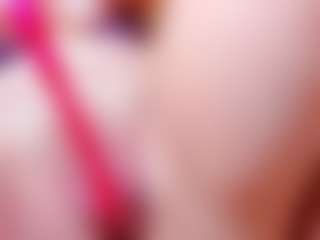 100for_Instant_SQUIRT's Live Sex Cam Show