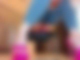 100for_Instant_SQUIRT's Live Sex Cam Show