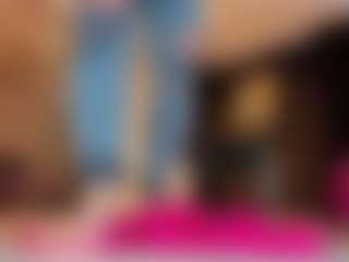 100for_Instant_SQUIRT's Live Sex Cam Show