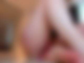 100for_Instant_SQUIRT's Live Sex Cam Show
