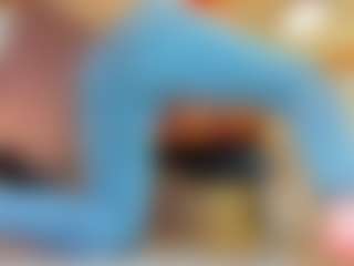 100for_Instant_SQUIRT's Live Sex Cam Show