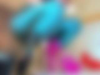 100for_Instant_SQUIRT's Live Sex Cam Show