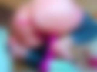 100for_Instant_SQUIRT's Live Sex Cam Show