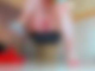 100for_Instant_SQUIRT's Live Sex Cam Show