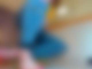 100for_Instant_SQUIRT's Live Sex Cam Show