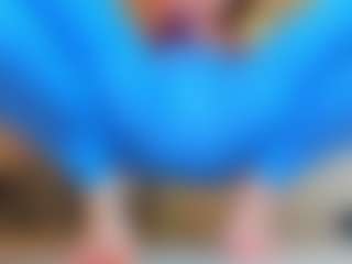 100for_Instant_SQUIRT's Live Sex Cam Show