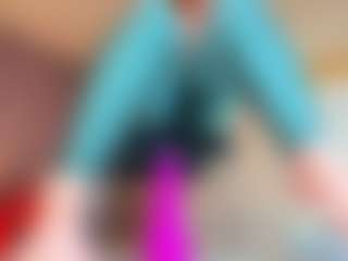 100for_Instant_SQUIRT's Live Sex Cam Show