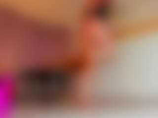 100for_Instant_SQUIRT's Live Sex Cam Show