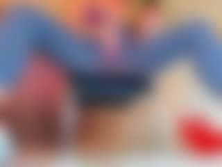 100for_Instant_SQUIRT's Live Sex Cam Show