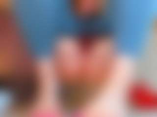 100for_Instant_SQUIRT's Live Sex Cam Show