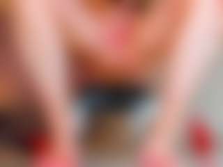 100for_Instant_SQUIRT's Live Sex Cam Show