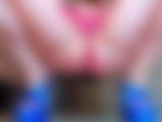 100for_Instant_SQUIRT's Live Sex Cam Show