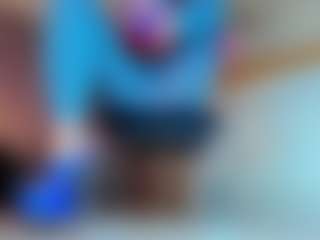 100for_Instant_SQUIRT's Live Sex Cam Show