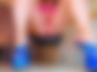 100for_Instant_SQUIRT's Live Sex Cam Show