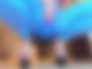 100_for_Instant_SQUIRT's Live Sex Cam Show