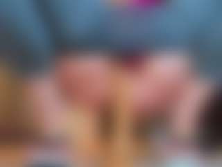 100_for_Instant_SQUIRT's Live Sex Cam Show