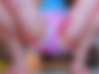 100_for_Instant_SQUIRT's Live Sex Cam Show
