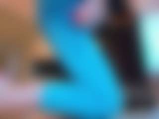 100_for_Instant_SQUIRT's Live Sex Cam Show