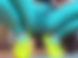 100_for_Instant_SQUIRT's Live Sex Cam Show