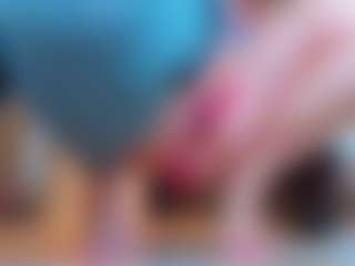 100_for_Instant_SQUIRT's Live Sex Cam Show