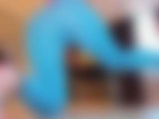 100_for_Instant_SQUIRT's Live Sex Cam Show