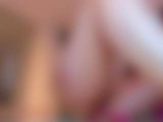 100_for_Instant_SQUIRT's Live Sex Cam Show