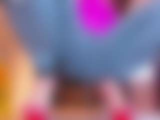 100_for_Instant_SQUIRT's Live Sex Cam Show