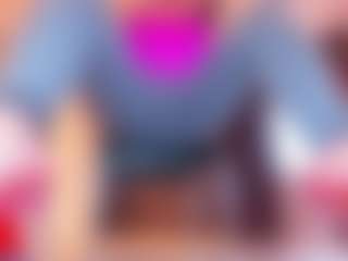 100_for_Instant_SQUIRT's Live Sex Cam Show