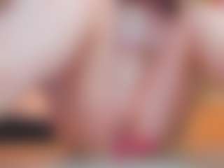 100_for_Instant_SQUIRT's Live Sex Cam Show