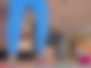 100_for_Instant_SQUIRT's Live Sex Cam Show