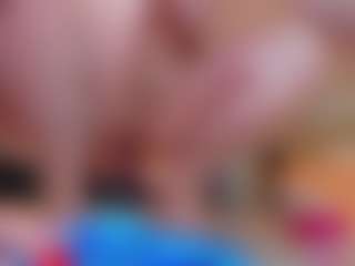 100_for_Instant_SQUIRT's Live Sex Cam Show