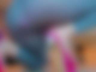 100_for_Instant_SQUIRT's Live Sex Cam Show