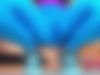100_for_Instant_SQUIRT's Live Sex Cam Show
