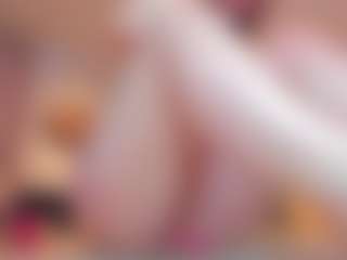 100_for_Instant_SQUIRT's Live Sex Cam Show