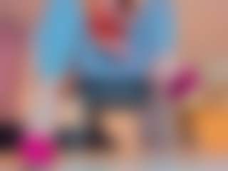 100_for_Instant_SQUIRT's Live Sex Cam Show