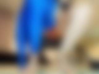 100_for_Instant_SQUIRT's Live Sex Cam Show