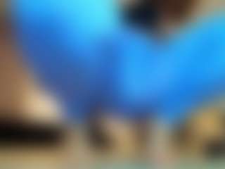 100_for_Instant_SQUIRT's Live Sex Cam Show