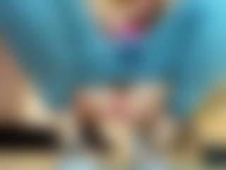 100_for_Instant_SQUIRT's Live Sex Cam Show